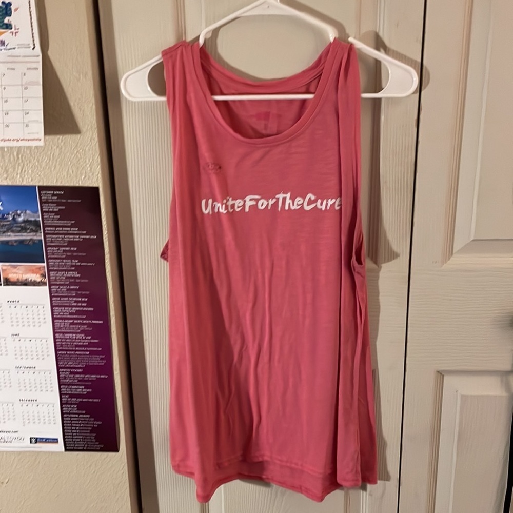 Pink tank top